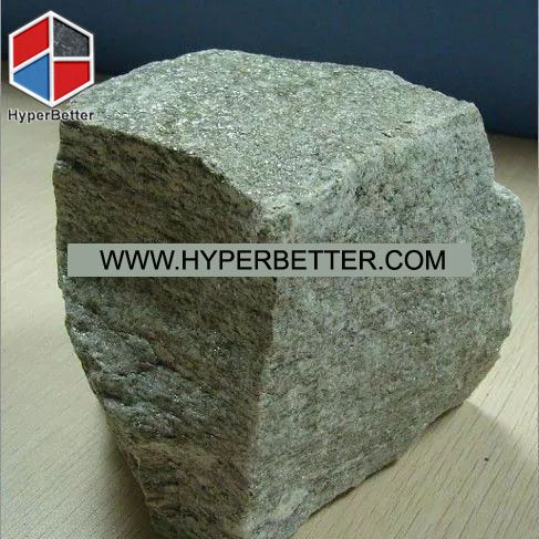 G682 rusty granite natural splitl cube stone