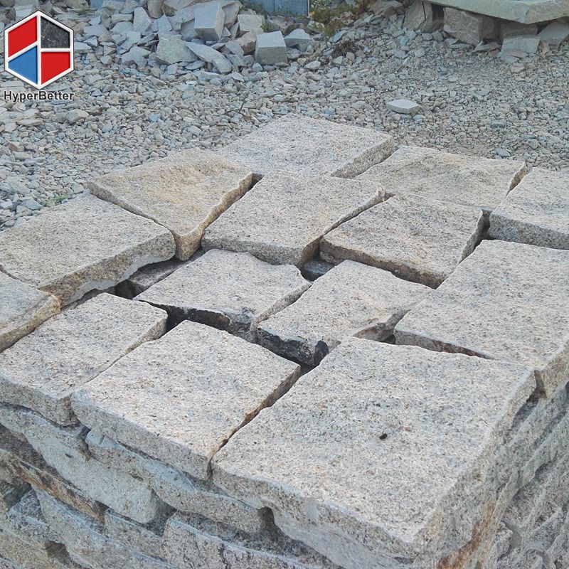 Irregular split granite paving stone (2)